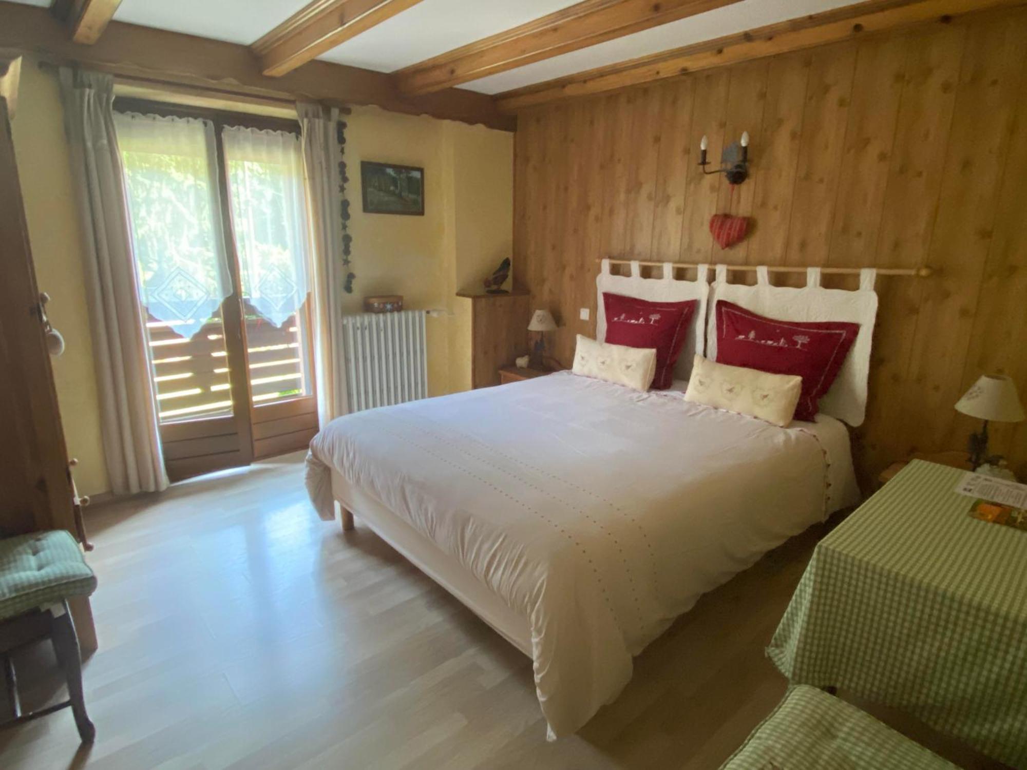 Chambres D'Hotes Des Cascades St-Nicolas Kruth Екстериор снимка