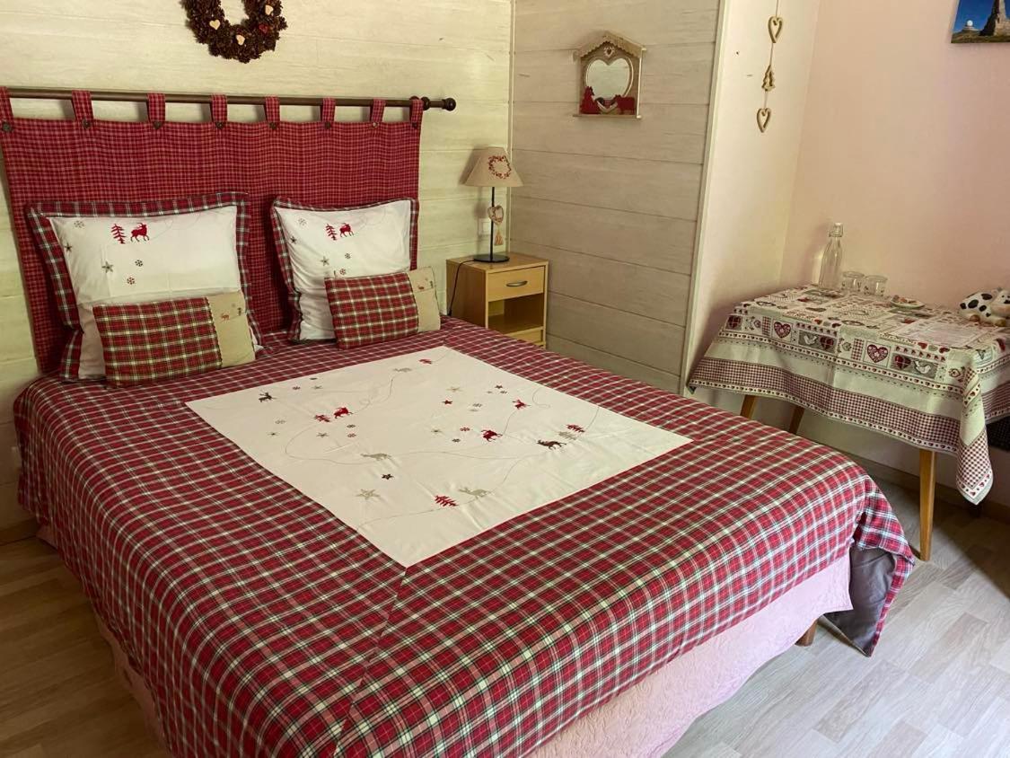 Chambres D'Hotes Des Cascades St-Nicolas Kruth Екстериор снимка